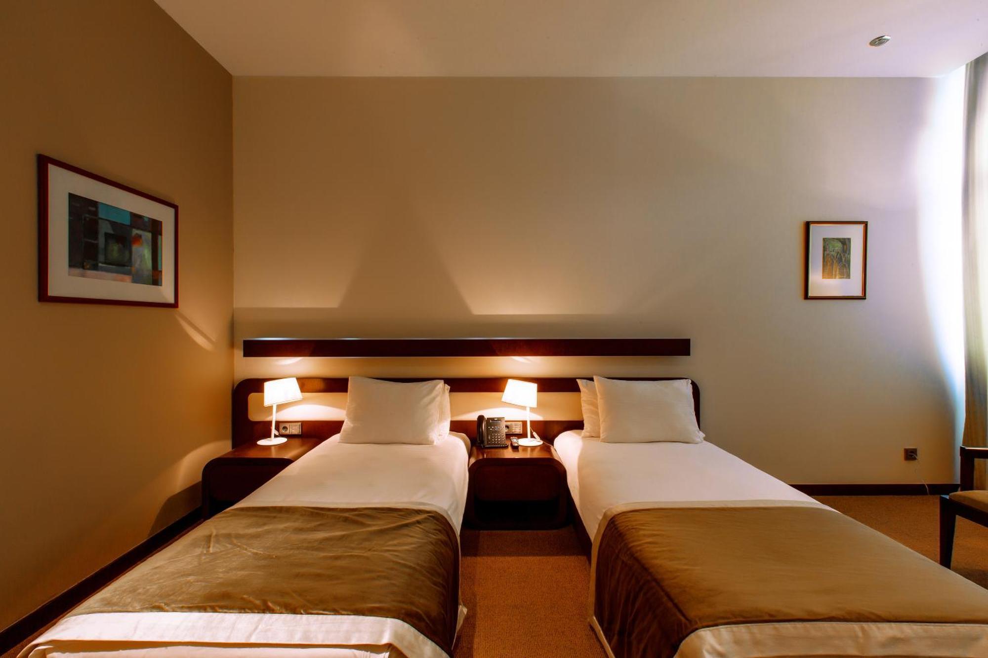 שאנדאג Zirve Hotel מראה חיצוני תמונה